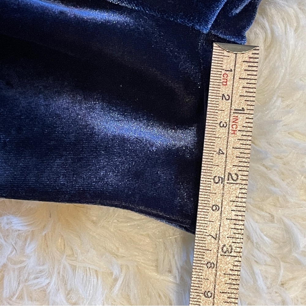 Lauren Conrad Runway Blue Velvet Shorts Floral Embroidered Coquette Boho Size 8 - Picture 9 of 13